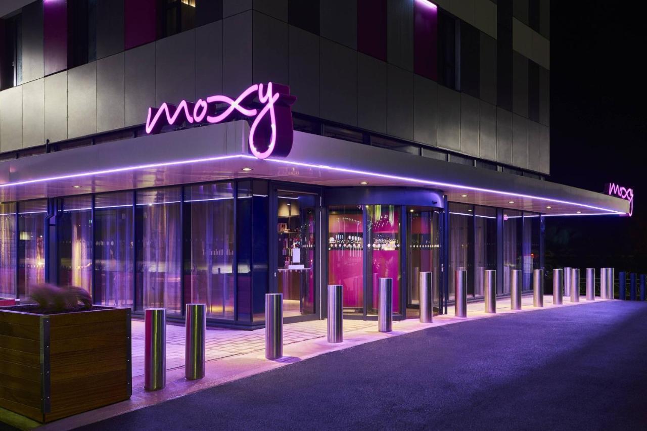 Отель Moxy Birmingham Nec Бикенхил Экстерьер фото